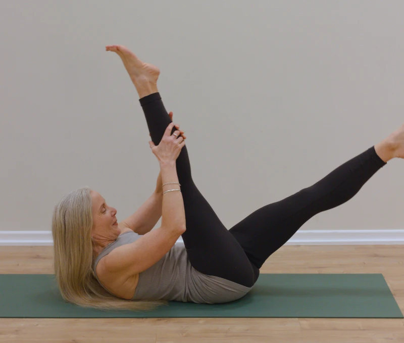 Single straight leg stretch